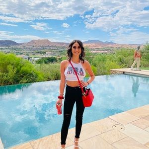 Meet your Posher, Summerly